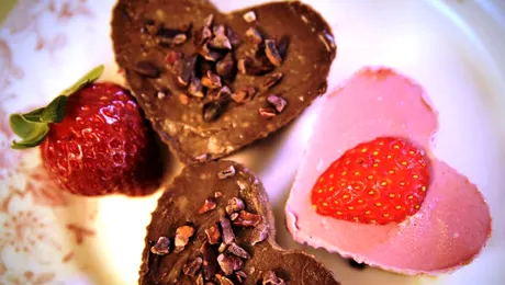 Radu Vâlcan i-a pregătit Adelei tort raw vegan pentru gravide