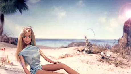 E imposibil pentru o femeie să arate ca păpușa Barbie