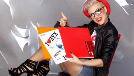 Amna a făcut show în Polonia