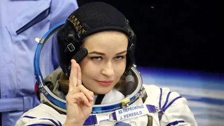 Rusia trimite marți pe ISS o actriță și un regizor, pentru primul film de ficțiune în spațiu