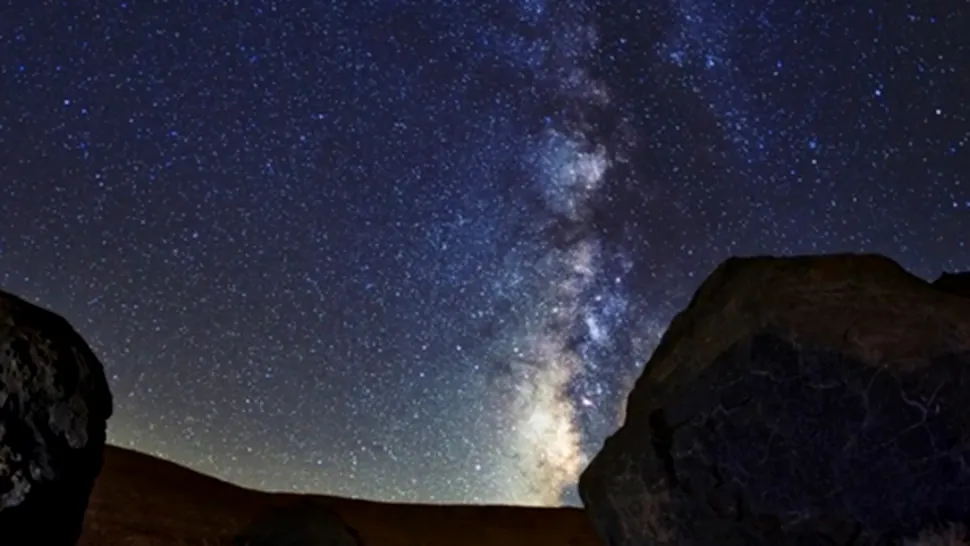 Canare, scena celor mai frumoase imagini astronomice din 2012! (video)