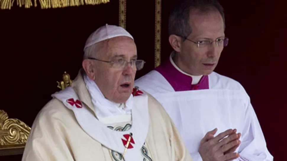 Vaticanul a arătat publicului pentru prima oară moaștele apostolului Petru