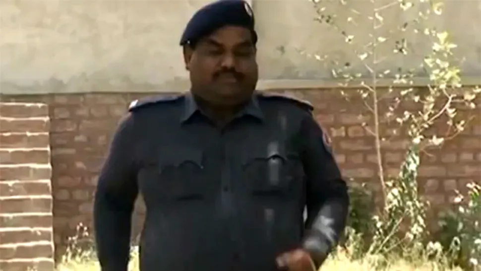 Ultimatum: Polițiștii pakistanezi mai au o săptămână să scape de burtă!