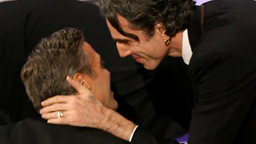 Daniel Day Lewis s-a sarutat cu George Clooney