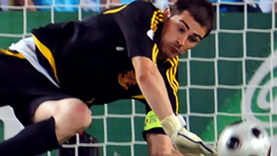 Casillas a castigat duelul cu Buffon
