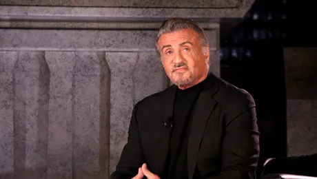 O retrospectivă a picturilor lui Sylvester Stallone, într-un muzeu din Germania