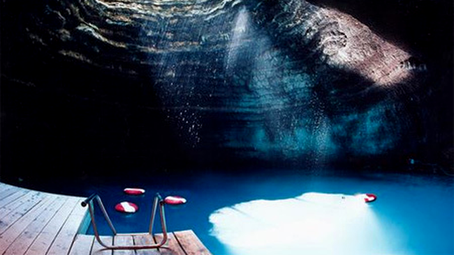 Piscina Subterana - Homestead Crater, Utah