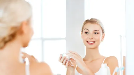 (P) Cum ne pregătim tenul și părul pentru schimbările aduse de toamnă?