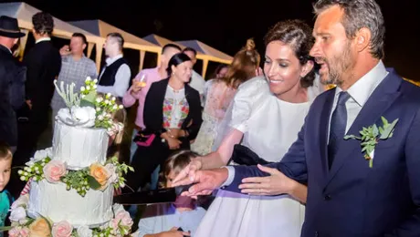 Nuntă de vis în Maramureş pentru Monica şi Nicolai Tand. Imagini superbe de la fericitul eveniment