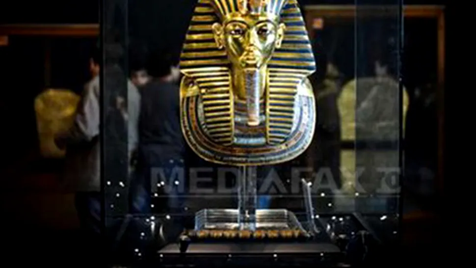 Masca funerară din aur a lui Tutankhamon a fost distrusă 