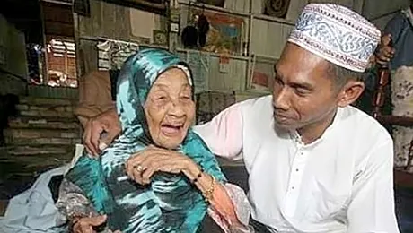 La 108 ani, o femeie vrea copii cu sotul de 38 de ani