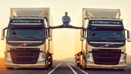 Jean-Claude Van Damme a făcut un șpagat de Cartea Recordurilor (Video)