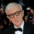 Woody Allen va filma o nouă peliculă la Paris în toamna acestui an şi acel film ar putea fi ultimul din cariera sa