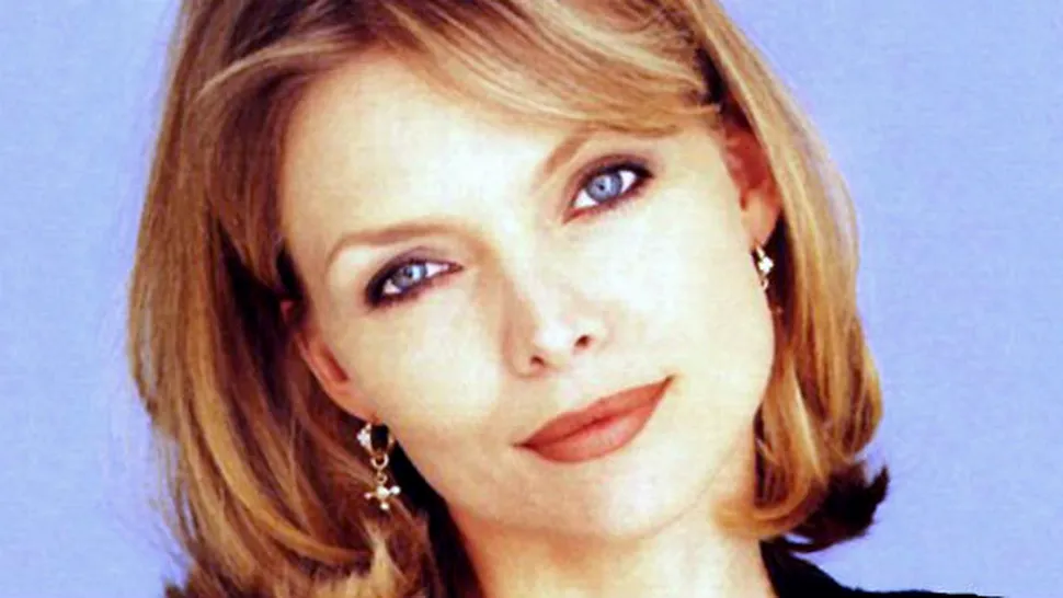 Cum arată Michelle Pfeiffer la 56 de ani şi care este secretul ei!
