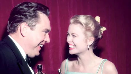 Oscar 2021: Cele mai frumoase ținute pe covorul roșu din istoria galei