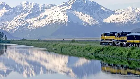 Topul celor mai spectaculoase calatorii cu trenul (Poze)
