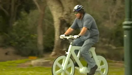 Și-a construit o bicicletă, cu 9 dolari! (Video)