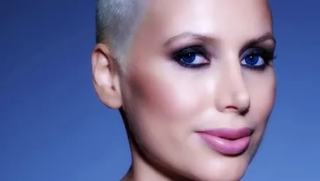 Catalina Toma revine pe piata muzicala din Romania