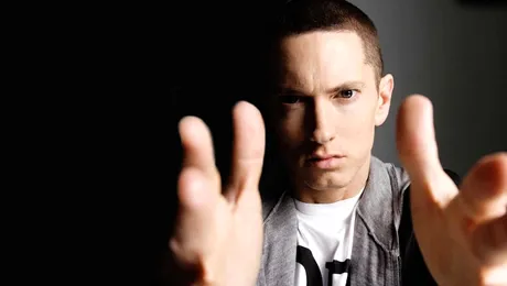 Ascultă „Symphony in H”, noua piesă a lui Eminem!