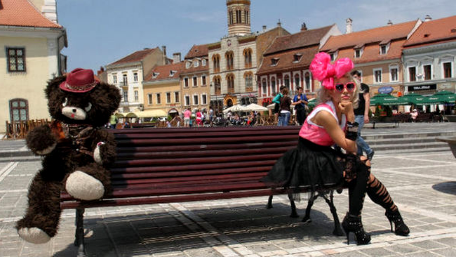 amna este nr. 1 in polonia