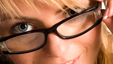 Ochelarii care „iti spun” ce gandeste persoana din fata ta