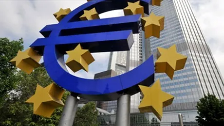 Cand doi se cearta (BCE si Germania), al treilea are de pierdut (Grecia)