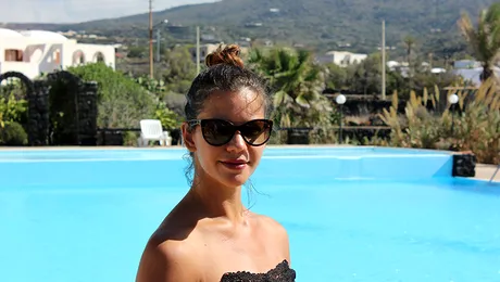 Ada Condeescu, vacanţă la 27 de grade