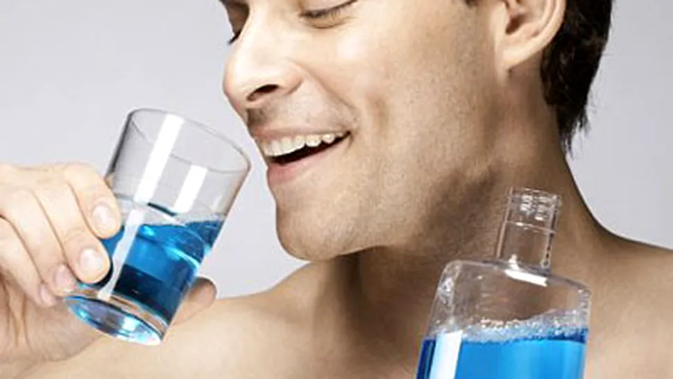 Cancerul de gura poate fi provocat de apa de gura
