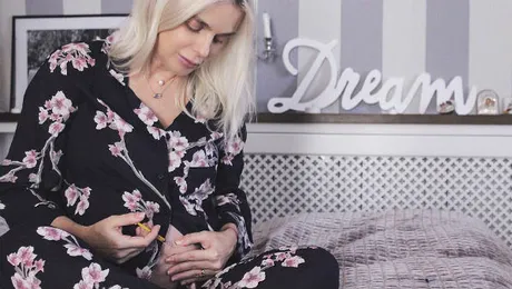 Boala secretă cu care se luptă Jojo. Actriţa îşi face singură injecţii – FOTO