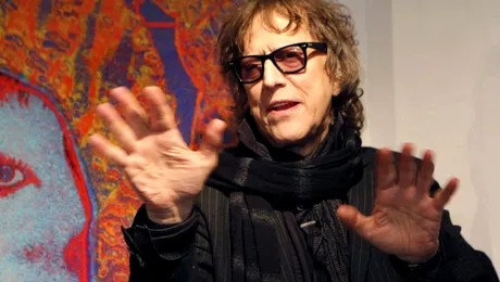 Mick Rock, legendarul fotograf al lui David Bowie, Queen și Lou Reed, a murit la vârsta de 72 de ani