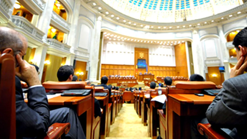 Parlamentul reia, azi, dezbaterile pe articole a bugetului pe 2010
