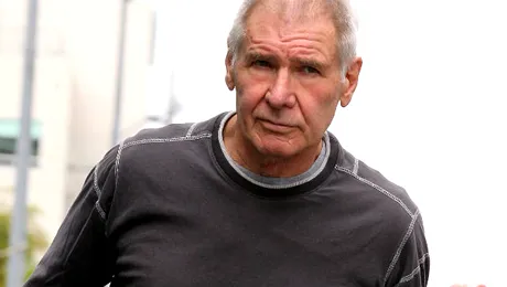 Harrison Ford nu îşi aminteşte accidentul de avion în care a fost rănit