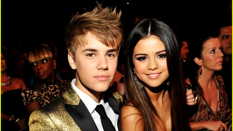 Isterie pe Twitter: Selena Gomez l-a sarutat pe Justin Bieber