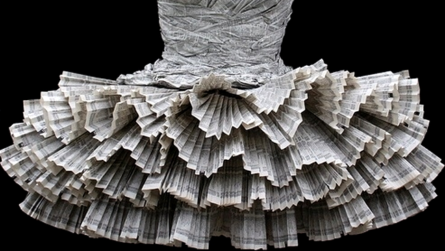 Rochie de mireasă din ziare