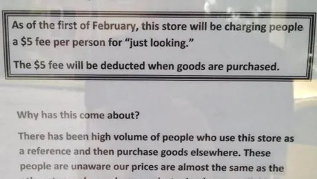 – Ce doriți? – Mă uit! – 5 dolari!