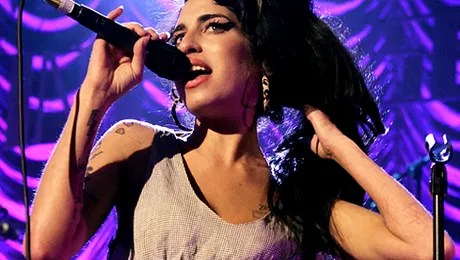 Amy Winehouse in concert la Bucuresti pe 15 august! Vezi cat costa biletele!