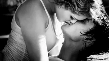 Top 15: Cele mai bune melodii de făcut sex