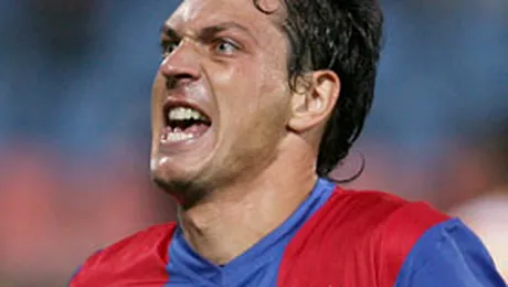 Rada, plangaciosul din curtea Stelei