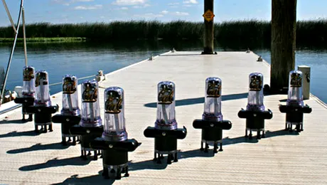 Smartphone-uri plutitoare care monitorizează fluxul de apă (Video)