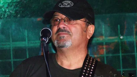 Mircea Baniciu lansează un nou album „Best of”