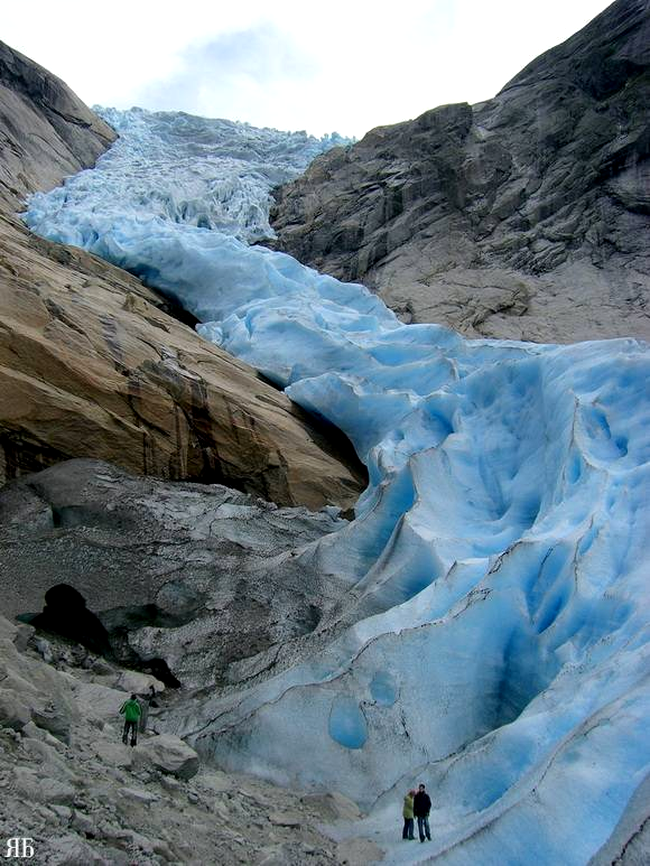  Glacier Briksdalsbreen (Briksdalsbreen), Norway