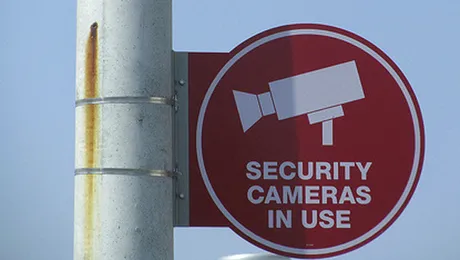 Hotii au furat mii de laptopuri dintr-un institut guvernamental