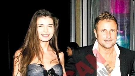 Catalin Botezatu si Monica Columbeanu, impreuna la mare