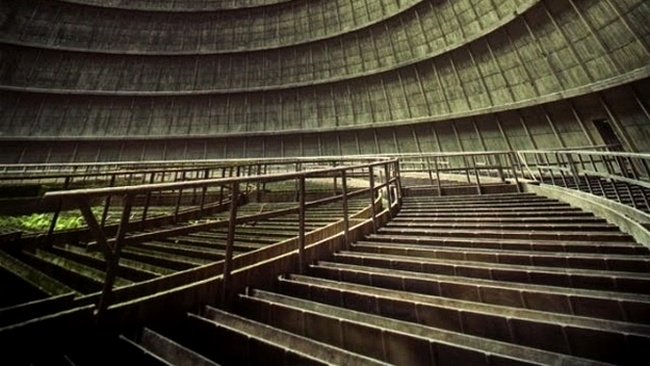 Turn de răcire pentru o instalație de electricitate abandonat