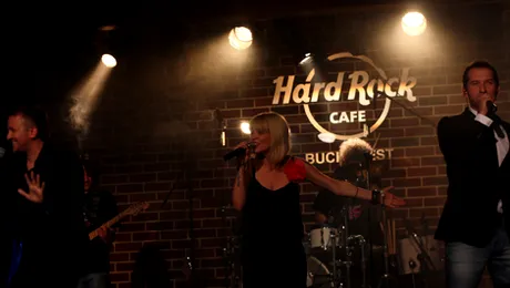 Formatia Hi-Q a sarbatorit 15 ani de activitate (Poze)