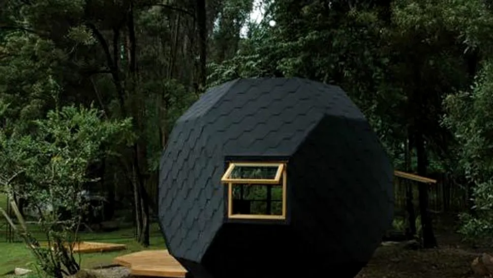 Casa-poliedru, refugiul ideal pentru cupluri (Poze)