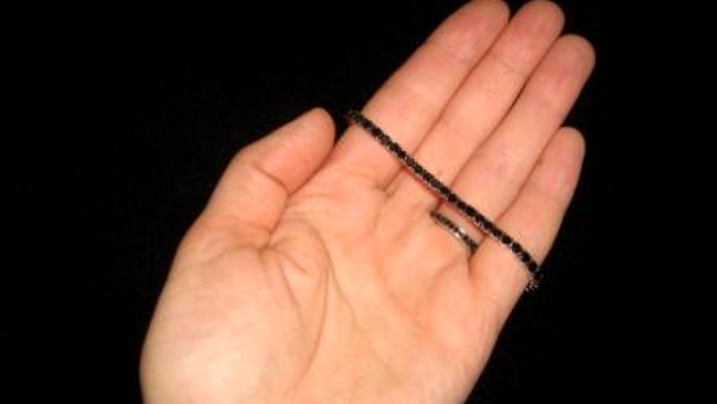 barata aur alb cu diamante