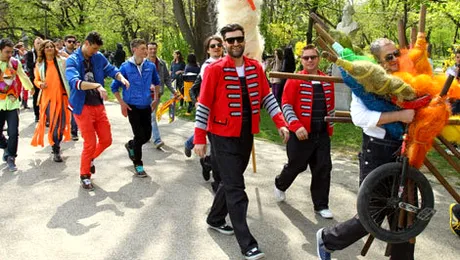 Smiley și Pavel Bartoș cântă împreună piesa „Cu fuioru”