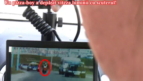Un pizza-boy a depasit viteza luminii cu scuterul!