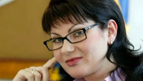 Câţi bani a câştigat Mioara Mantale cât a fost consul general la Strasbourg!